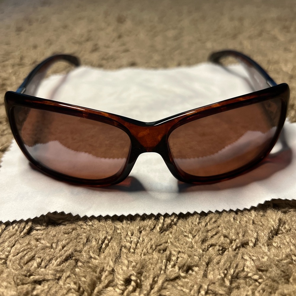 Elegant Costa Islamorada Tortoise Shell Sunglasses